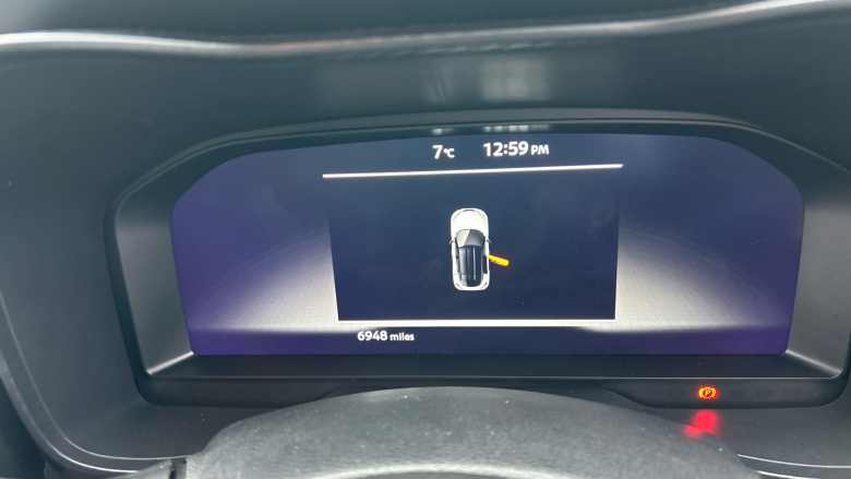 Nissan Juke 1.0 DiG-T N-Connecta 5dr DCT Petrol Hatchback